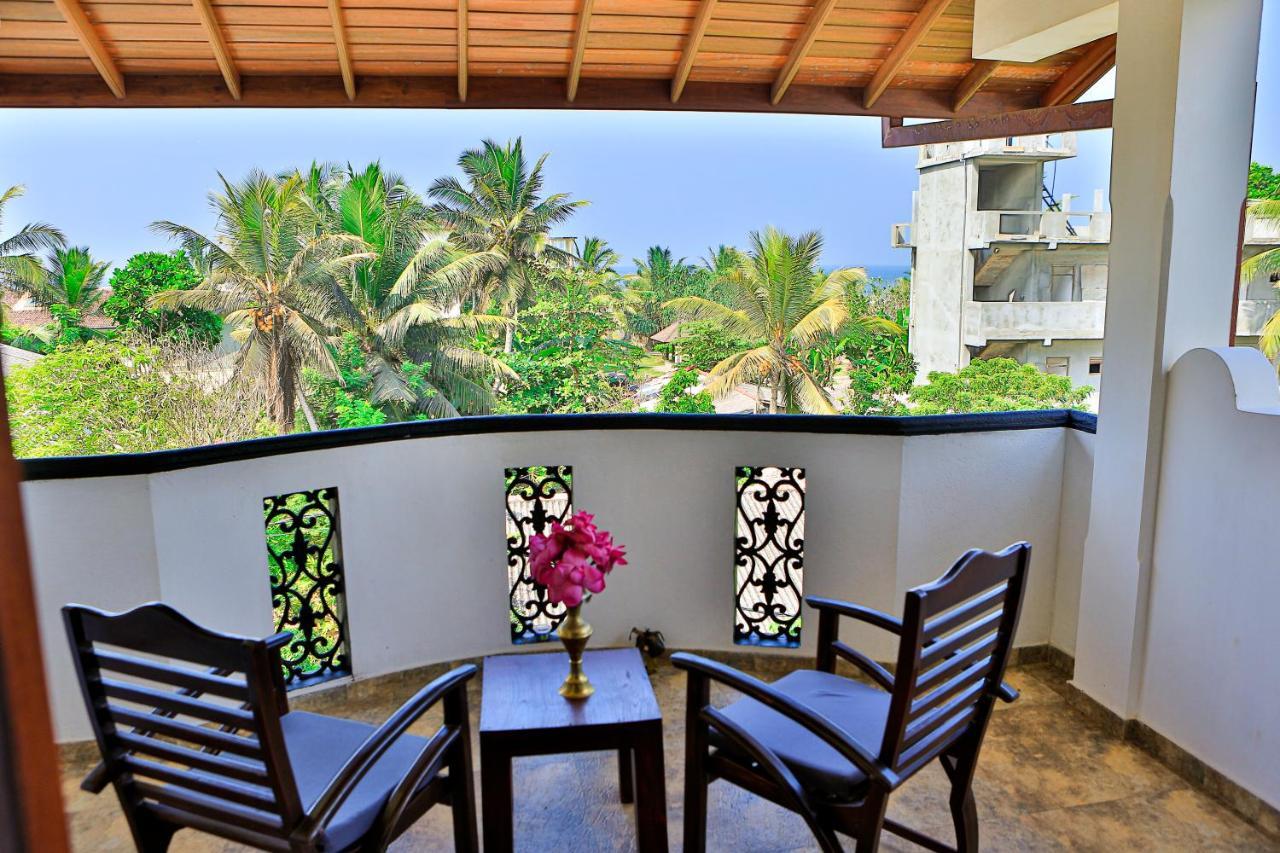Esprit Bentota Hotel Екстериор снимка