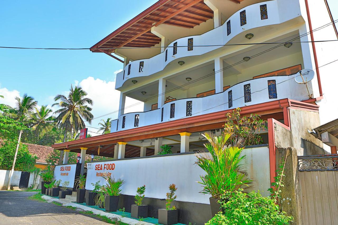 Esprit Bentota Hotel Екстериор снимка