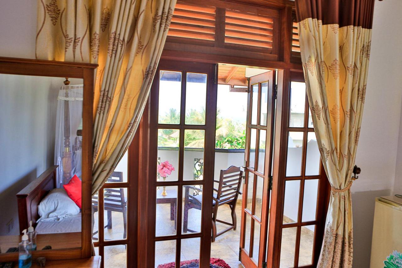 Esprit Bentota Hotel Екстериор снимка
